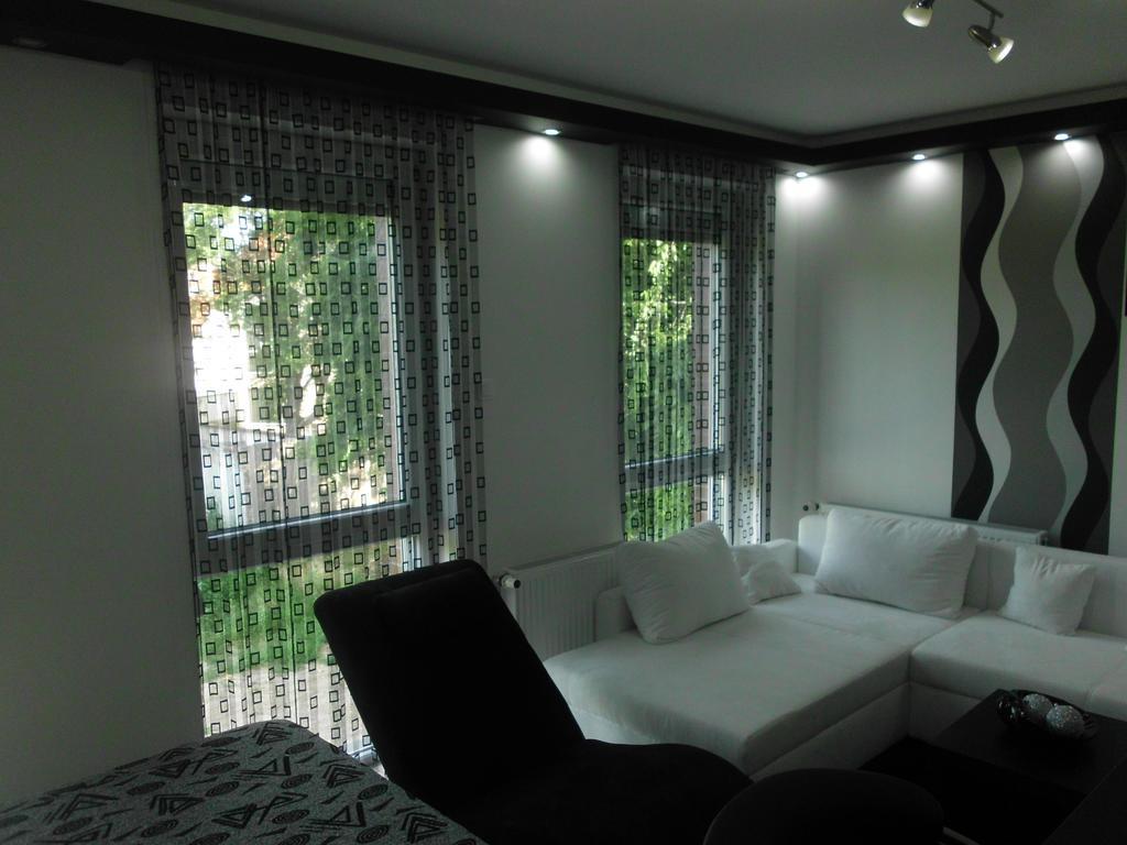 Feszek Apartman Дебрецен Номер фото