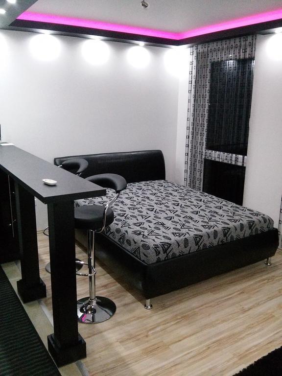 Feszek Apartman Дебрецен Номер фото